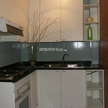 Ada Villa Acciaroli